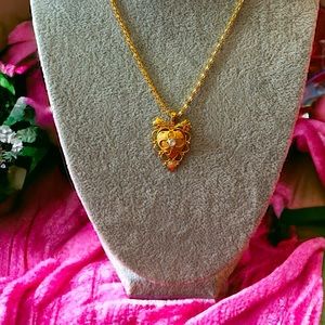 Vintage Gold Embellished Heart Pendant Necklace